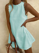 Stylish And Elegant Sleeveless Dress For Women