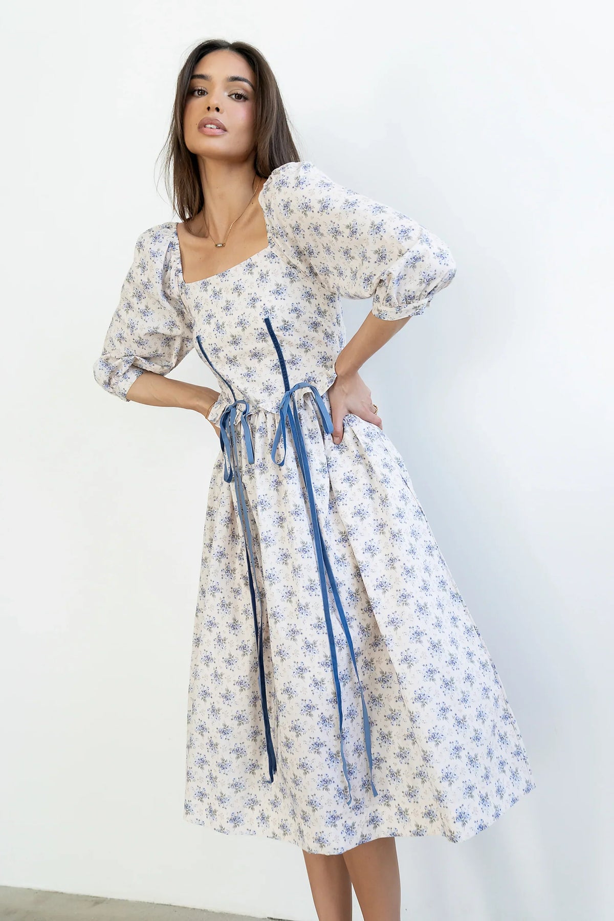 Gloria Floral Midi Dress In Ecru