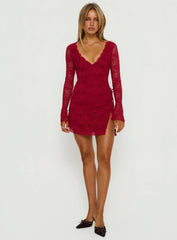 Airabella Long Sleeve Lace Mini Dress Red