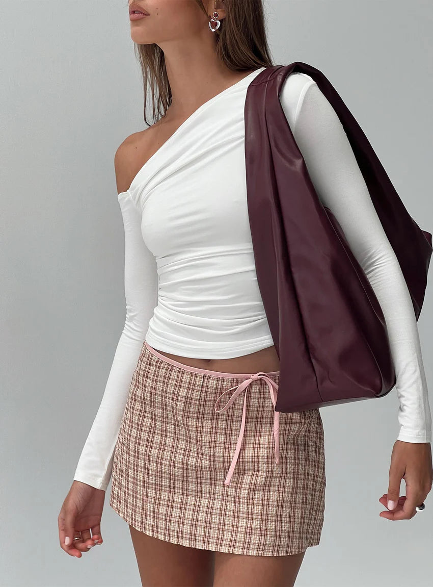 Korren Low Rise Skort Pink